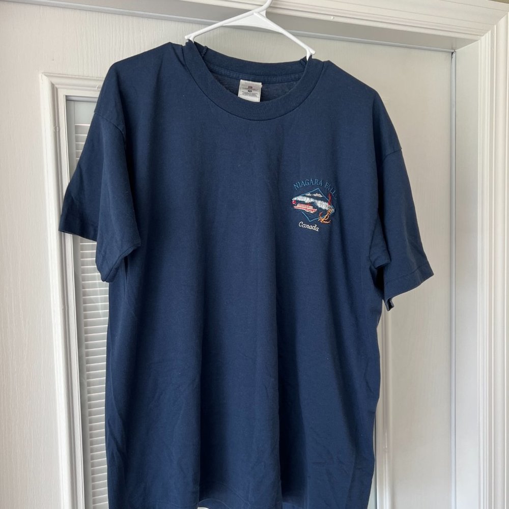 VINTAGE Single Stitch, Tube Cut, Niagara Falls Tee Shirt, Made in Canada, XL